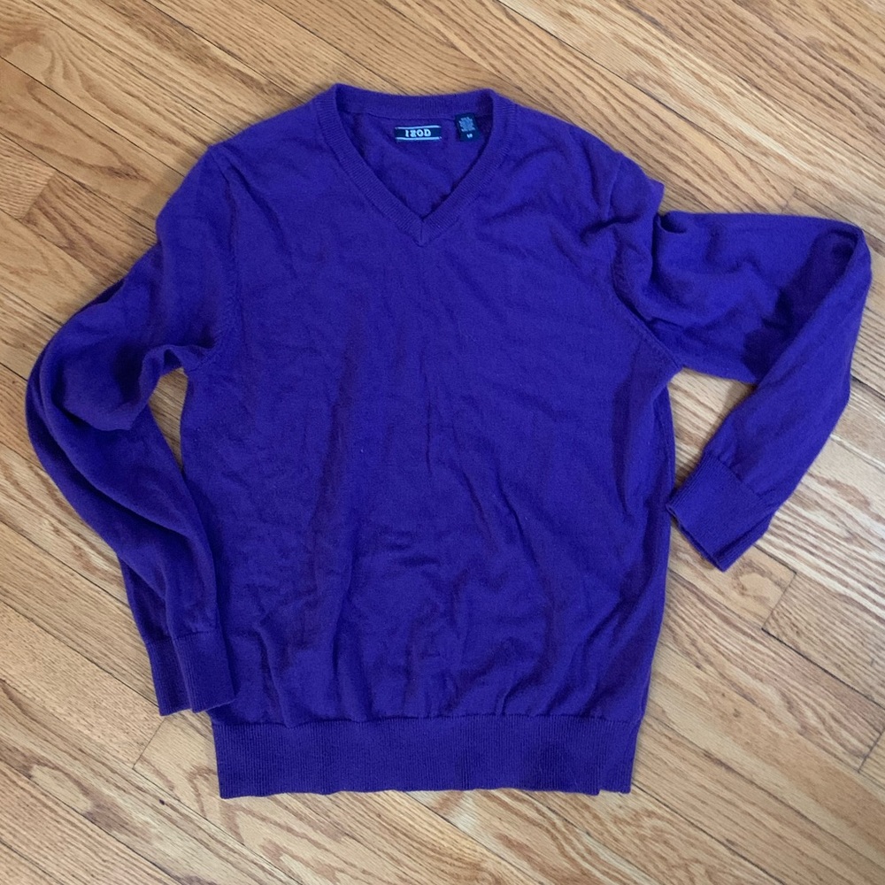IZOD men’s sz sm purple sweater EUC 🚨3/17🚨